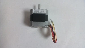 Motor paso a paso Tamagawa Nema 17-200 pasos - 2 pilas TS3617N298 #14D7 - Imagen 1 de 4