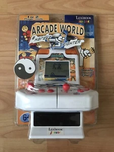 Raro Arcade World Karate Fighter 2 Jugadores Juego Electrónico Nuevo Precintado Lexibook - Imagen 1 de 3