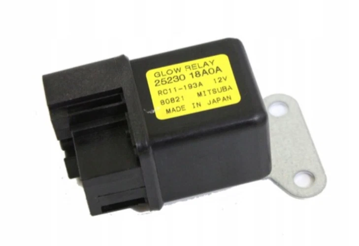 Relé de bujías incandescentes originales Nissan Patrol GQ Y60 25230-18A0A Foto 1 de 1