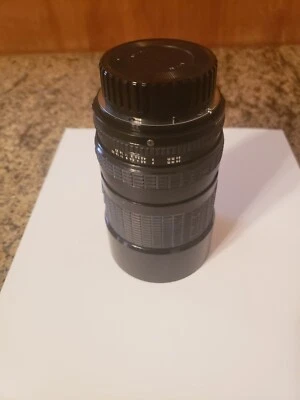 Sigma Zoom 1:3.5~4.5 f=35~80mm Multi-Coated ø62 Lens -w/ 62mm Skylight 1A & Hood - Image 1 of 4