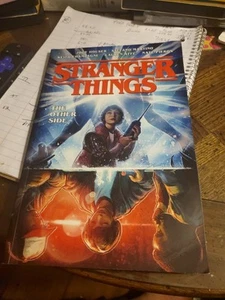 Stranger Things The Other Side Dark Horse Comics Graphic Novel 2019 - Picture 1 of 7