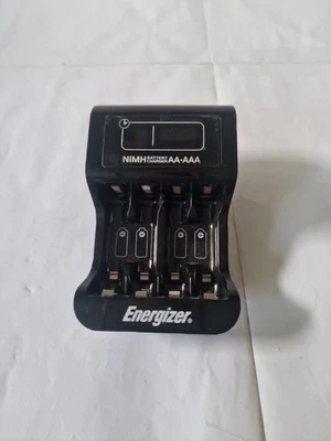 Energizer NiMH Rechargeable Battery Charger AA or AAA  - Image 1 of 4