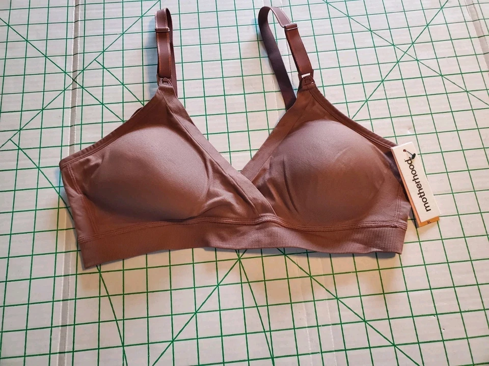 Motherhood Maternity Women's Average Busted Seamless Clip Black Size Medium 78