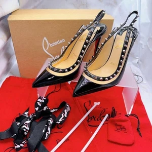 Zapatos de salón Christian Louboutin con tachuelas negros talla EU 36 US 5 para mujer - Imagen 1 de 16