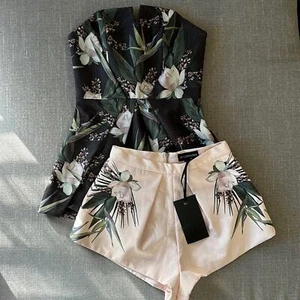 Top e pantaloncino senza spalline floreale Stylestalker taglia S NUOVO - Foto 1 di 13