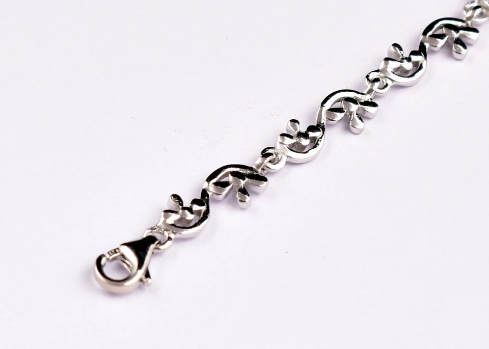 Pulsera artesanal de plata de ley 925 con diseño de ocho piedras preciosas de circón Foto 1 de 4