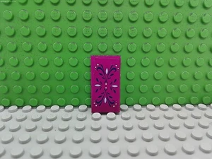 Lego 1 Magenta 2x4 Fliese mit Aufkleber Blumenmuster Design - Bild 1 von 1