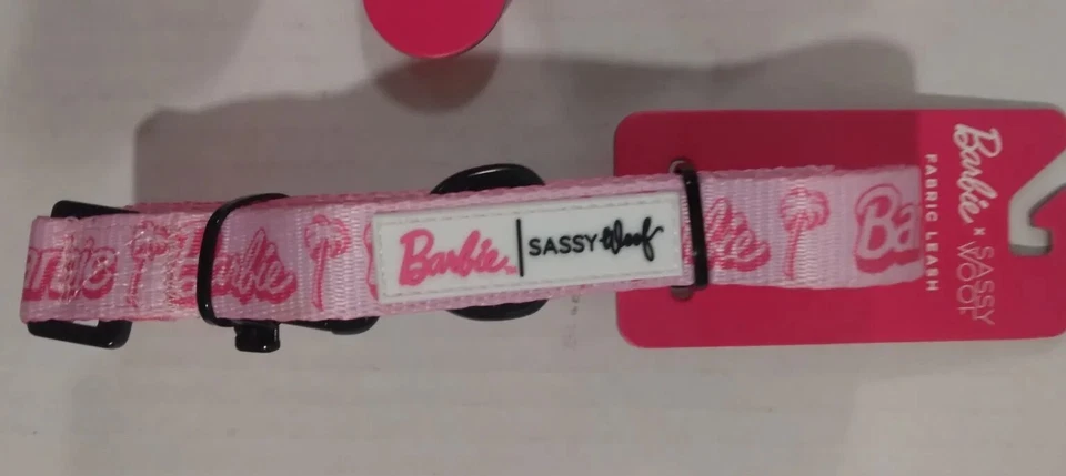 ACCESORIOS BARBIE PELÍCULA ROSA EDICIÓN LIMITADA COLABORACIÓN (PERRO) NUEVO CON ETIQUETAS  Foto 1 de 1