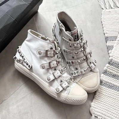 Tenis Zapatos Punk Gótico Converse Vibe Vintage ASH Correas Tachonadas Estrás Foto 1 de 4