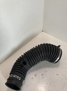 Manguera de entrada de aire Ssangyong Rodius 23721-21050 original 4X4 270 Xdi 2008 - Imagen 1 de 8