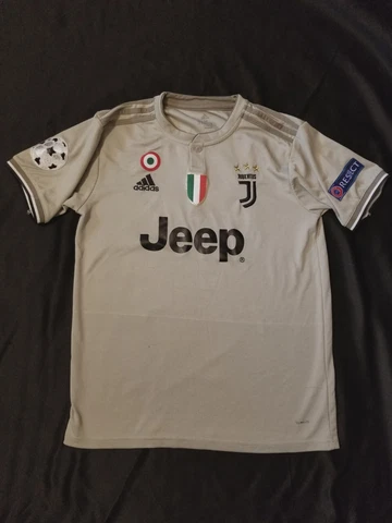 UEFA CHAMPIONS LEAGUE MEN JUVENTUS 2018/2019 SOCCER FOOTBALL SHIRT JERSEY M Cover