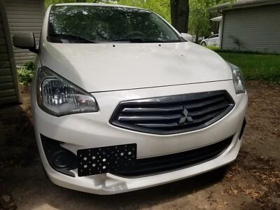 Soporte de etiqueta de matrícula de gancho de remolque para parachoques delantero para Mitsubishi Mirage 2014-2024 Foto 1 de 4