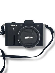 Nikon 1 V1 10.1MP Mirrorless Digital Camera Black - UNTESTED - Picture 1 of 7