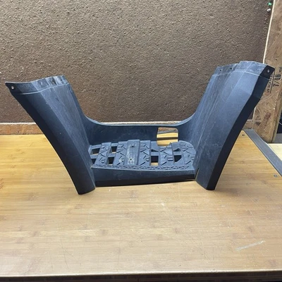 Espacio para pies derecho Can-AM OEM Outlander 2009 2010 2011 400 500 650 800R 705002485 Foto 1 de 4