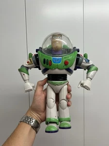 Buzz Lightyear Talking light up Action Figure - Disney Pixar Retro 1995 Thinkway - Picture 1 of 8