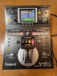 Roland V-4EX 4 Channel Digital Video Mixer with Effects HDMI Original Black - Picture 1 of 10
