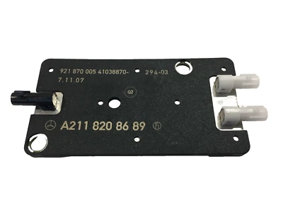 06-09 Mercedes-Benz CLK350 Antenna Radio Amplifier Booster Control Module OEM - Image 1 of 4