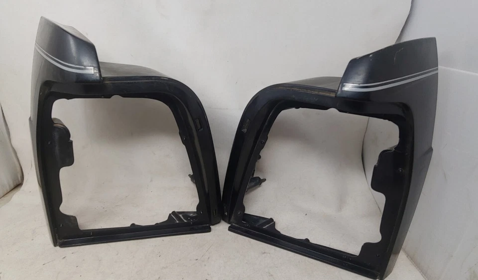 1988-91 Ford LTD Crown Victoria LH & RH Tail Light Housings Pair 2 Left Right - Image 1 of 4