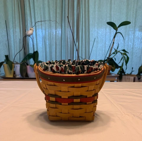 Longaberger small holiday hostess basket | With Handle | Wall hanging basket Cover