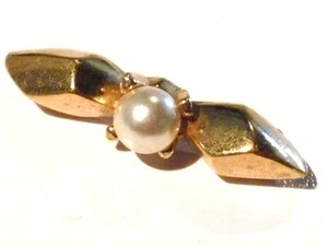 Bijou alliage doré broche barrette perle sur griffes signée GL brooch - Picture 1 of 1