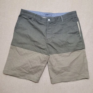Pantalones Cortos de Golf Nike Golf Ajuste Moderno Dri-Fit Frente Plano Gris Rayas - Para Hombre 35 - Imagen 1 de 6