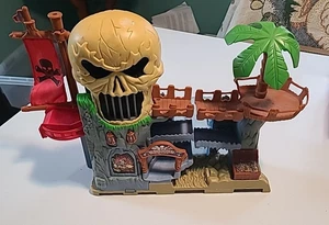 Untested Matchbox Buried Treasure Pirate Castle Lights &Sound Interactive Skull - Picture 1 of 8
