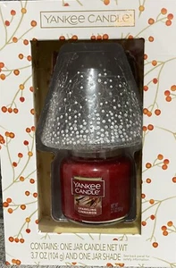 New Yankee Candle “Sparkling Cinnamon” 3.7oz One Jar Candle & One Jar Shade 3.5" - Picture 1 of 2