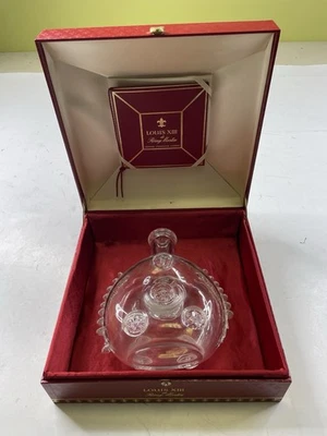 Пустая бутылка Louis Xlll 13 Remy Martin с коллекционной коробкой - Изображение 1 из 4