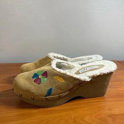 Zueco de mula vintage Y2K Tommy Girl tachonado gamuza sin cordones bordado floral tostado 10 Foto 1 de 4