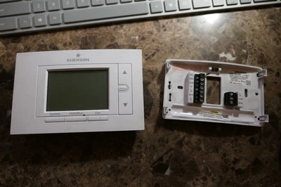 White-Rodgers 1F85U-22PR Universal Programmable Thermostat, 2H/2C - Image 1 of 2