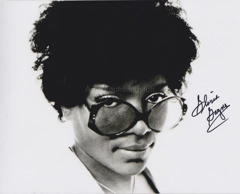 Gloria Gaynor HAND SIGNED 8x10 Photo, Autograph, I Will Survive Singer, Disco Cover