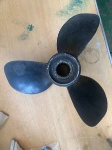 Volvo Penta Used A9 Front Propeller 854782 – 852267 - Picture 1 of 3