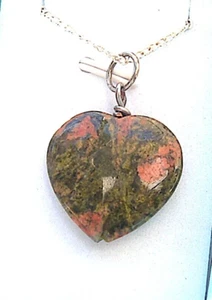 Unakit Kristall Herz Box Geschenk an Kette PMS PMT Sakral Chakra Reiki Heilung - Bild 1 von 2