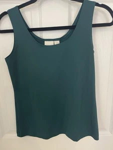 Canotta Cami Elasticizzata Chico’s Taglia 0 Easy Care Senza Maniche Verde Pino Scoop - Foto 1 di 4