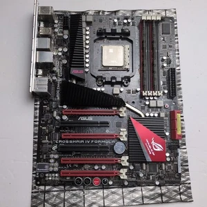 ASUS Crosshair IV formula w/AMD Phenom x6 1100t and 2x 4GB RAM - Bild 1 von 5