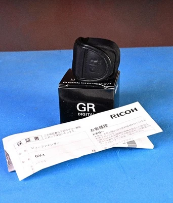 Mini visor externo RICOH GV-1 con marcos de 21 mm y 28 mm 172798-LLANTA - Como nuevo Foto 1 de 4