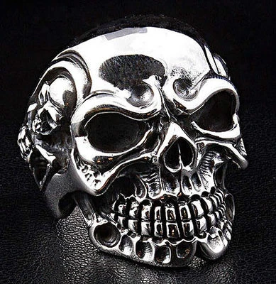 ANEL MASCULINO GRANDE ENORME GIGANTE CAVEIRA DE TITÂNIO PRATA ESTERLINA 925 NOVO MOTOCICLISTA ROCKER - Imagem 1 de 4