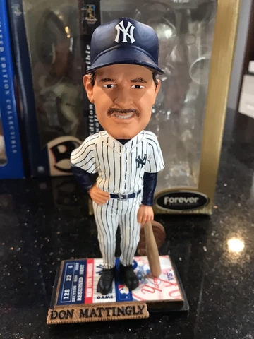 DON MATTINGLY New York Yankees MLB “Ticket Base” HOF EXCLUSIVE Bobblehead NIB! Cover