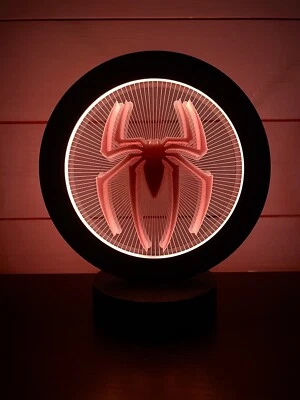Spiderman 3D LED cambio de color y patrón Foto 1 de 3