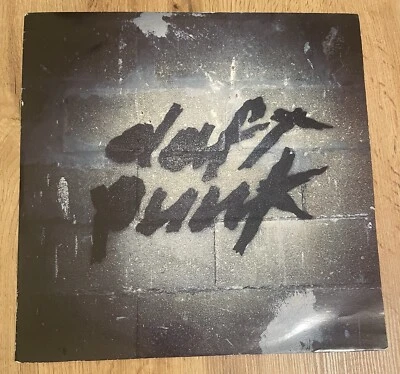 daft punk - Revolution 909 12” Vinyl Single 1998 virgin VST1682 - Image 1 of 4