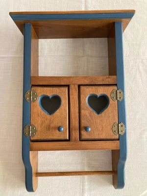 Vtg Farmhouse Wooden Heart Wall Shelf W/ Pegs & Towel Bar Blue Trim Cottagecore - Image 1 of 4