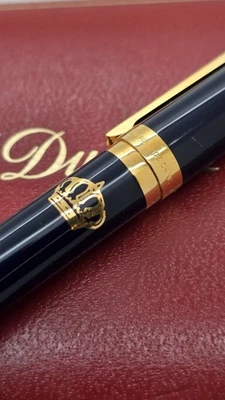 S.T. Pluma Estilográfica Dupont Classique Azul "Royal Jordiania" Corona Laca China Foto 1 de 4