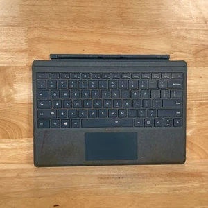Microsoft 1725 Surface Pro 4 Gray English Standard QWERTY Keyboard Cover/Folio - Picture 1 of 3