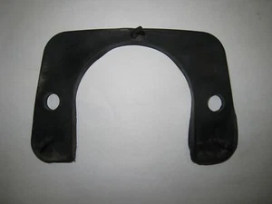 84 KAWASAKI VOYAGER ZN1300 GAS TANK RUBBER - Picture 1 of 7