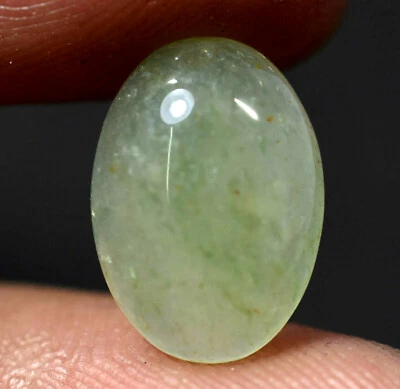 Rarest Cabochon 4.90 Ct Natural Green Aventurine Quartz Semi-Precious Gemstone - Image 1 of 4
