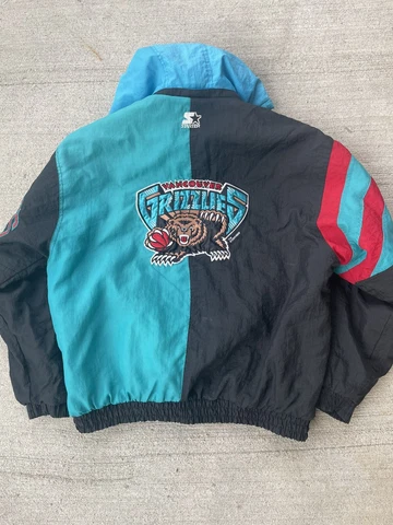 VTG Rare Starter Vancouver Grizzlies Split Back puffer Jacket Has Flaws Sz.XL Cover
