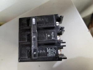 Interruptor Circuito Siemens ITE 70 amp 240 VAC 3 polos tipo BL - Imagen 1 de 4