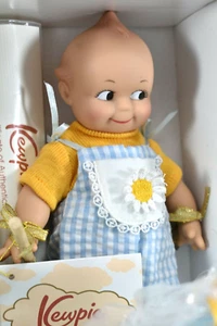 RARE 'Kewpie Doll' -Garden Bee w/ Straw Hat- BRAND NEW In Box - Picture 1 of 7
