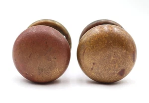 Par de perillas de puerta ficticias de latón liso vintage con rosetas - Imagen 1 de 4