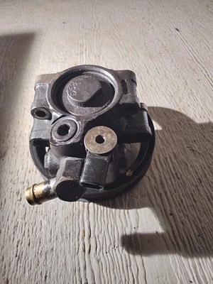 Power Steering Pump For Lincoln Town Car 1991-2002 Mercury Grand Marquis 1992-98 - Image 1 of 3